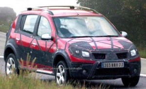Dacia SUV, foto espía