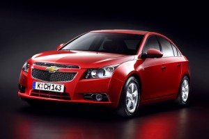 Renovado Chevrolet Cruze, cazado