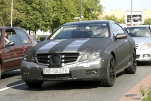 Nuevas fotos espía del Mercedes Clase E Coupé