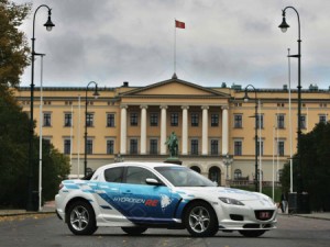 Mazda entregará 30 unidades del RX-8 Hydrogen RE al gobierno noruego