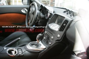Foto espía del interior del Nissan 370Z