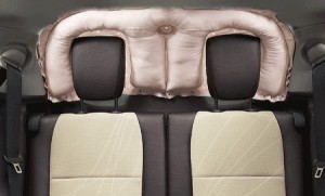 Toyota lanza su airbag trasero