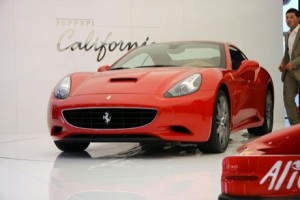 En directo: Ferrari California desde el salón de París