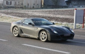 Nuevas fotos espía del posible Ferrari Dino