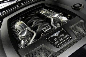 El V8 de Bentley cumple 50 años