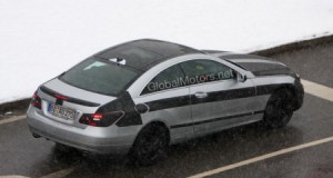 Nuevas fotos espía del Mercedes Clase E, esta vez con un detalle
