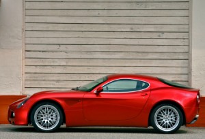 Alfa Romeo llama a revisión en EEUU al 8C Competizione