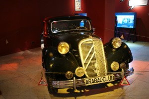 80 años de Tintín, una gran exposición con joyas del automóvil como acompañamiento