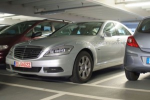 Sin camuflaje: renovado Mercedes Clase S