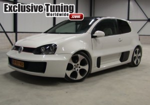 Convierte tu Golf V en el GTI W12 650 Concept