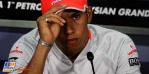 Lewis Hamilton nos pide perdón a todos