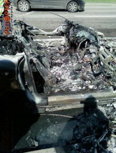 Otro Ferrari más ardiendo