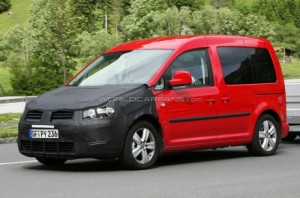 Volkswagen Caddy restyling, fotos espía