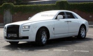 Rolls Royce Ghost, cazado en blanco