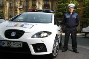 La policía rumana recibe un SEAT León Cupra