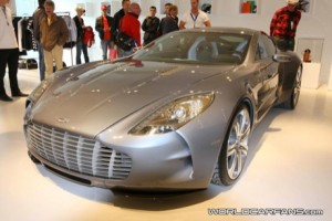 Aston Martin One-77, en directo desde Nürburgring