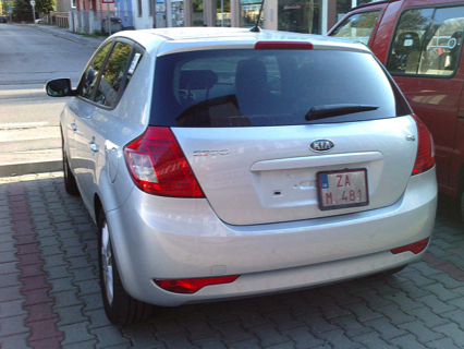 kiaceedrearlights