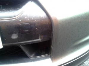 ¿Cuánto cuesta reparar un pequeño golpe en un Nissan GT-R?