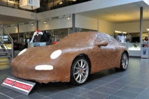 Porsche 911 Carrera S cubierto en chocolate