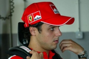 Felipe Massa admite problemas de cuello