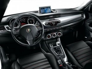 El interior del Alfa Giulietta, al descubierto