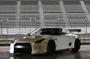Nissan GT-R FIA GT1, y aquí lo tienes
