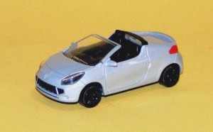 El Renault Twingo CC, al descubierto (en miniatura)