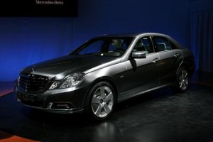 Mercedes E300 Hybrid: el primer díesel híbrido del mercado ya tiene insignia