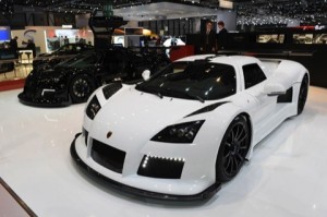 Gumpert Apollo S, en vivo y en directo