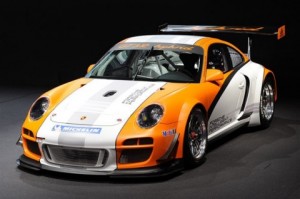 Debut con buen sabor de boca: Porsche 911 GT3 R Hybrid
