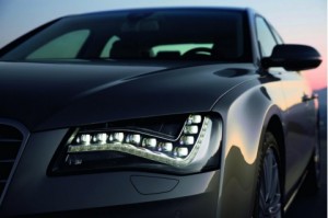 Audi A8L: la respuesta a los bávaros