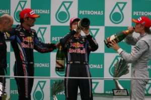 Red Bull aplasta en Malasia y lidera una carrera de sorpresas