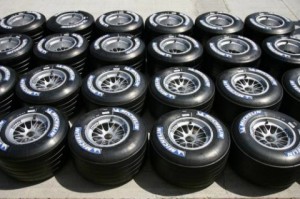 Sólo Ferrari y Renault quieren ruedas Michelin