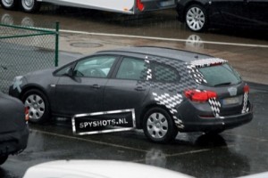 Opel Astra Sport Tourer, ¡al descubierto