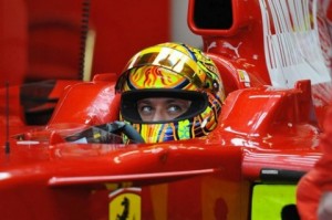 Valentino Rossi estará en la Fórmula 1… si cambian las reglas