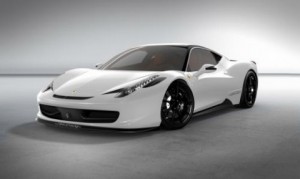 Oakley Design presenta su Ferrari 458 Italia