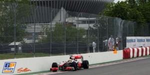 Lewis Hamilton domina en Montreal y acaba empujando el coche