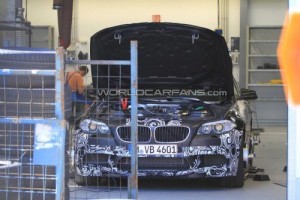 Ahora sí: BMW M5 F10, cazado desnudo