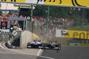 Norbert Haug pide punto y final a las críticas de Schumacher