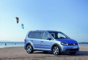 Volkswagen CrossTouran, primeras fotos oficiales