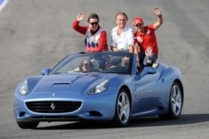 Ferrari descarta a Felipe Massa