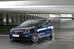 Volkswagen Golf R por MR Car Design