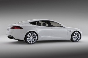 3000 depósitos para el Tesla Modelo S