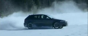 Audi RS3 drift en la nieve