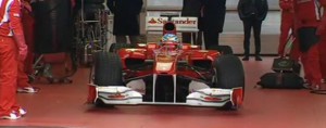 Las primeras vueltas de Fernando Alonso en el F150