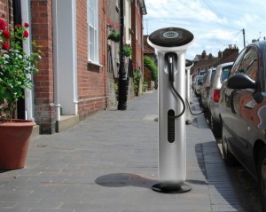 General Electric y Siemens entran en el mercado de los puntos de carga para eléctricos