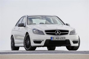 Oficial: renovado Mercedes C63 AMG