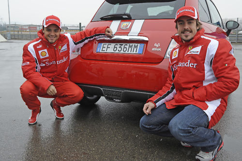 Fiat subasta un Abarth 695 Tributo Ferrari con motivos benéficos