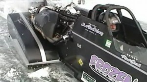 2000 cv acelerando sobre hielo