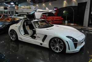 Mercedes SLS AMG por FAB Design, en vivo